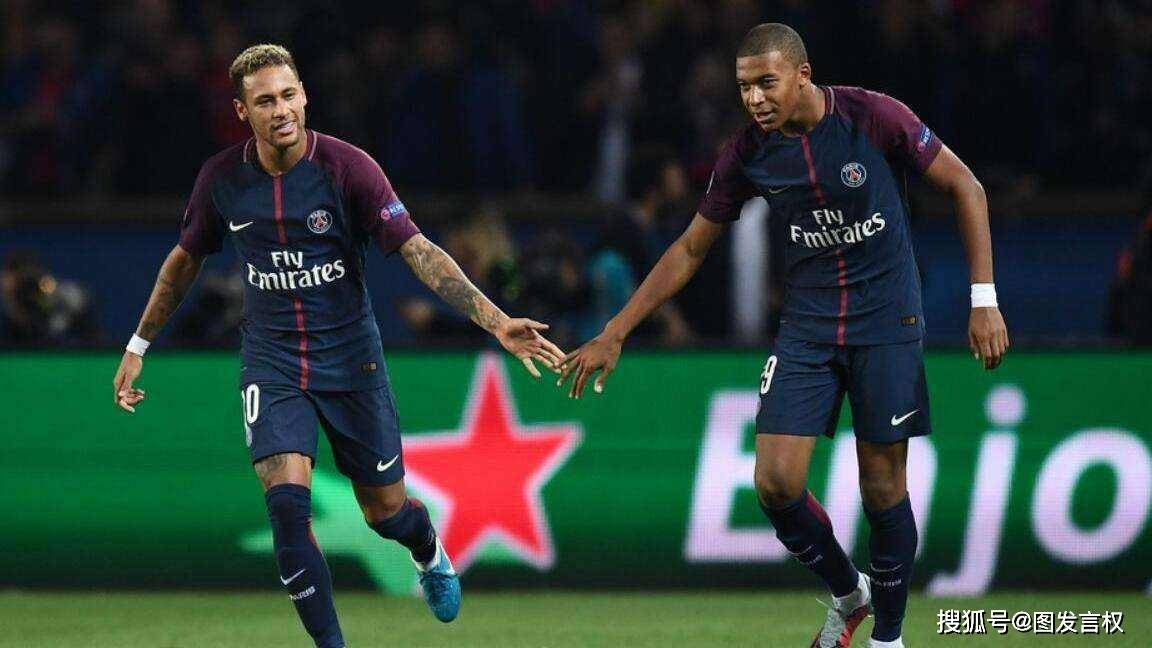  莱比锡红牛客场不敌门兴格拉德巴赫爆冷门  